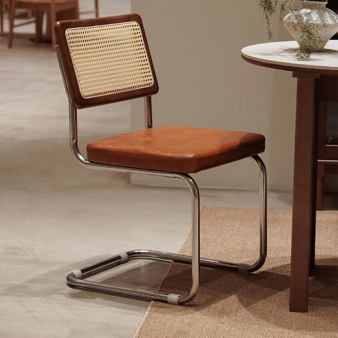 爱客意 爱客意 餐椅界外 49*56*83 界外 49*56*83 界外