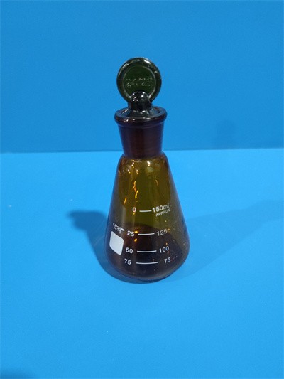 RH RH 青岛库 棕色具塞三角烧瓶 实心塞 150ml/24 RHX 优等品 刻标（酸洗不掉色） 实心塞 150ml/24 实心塞 150ml/24