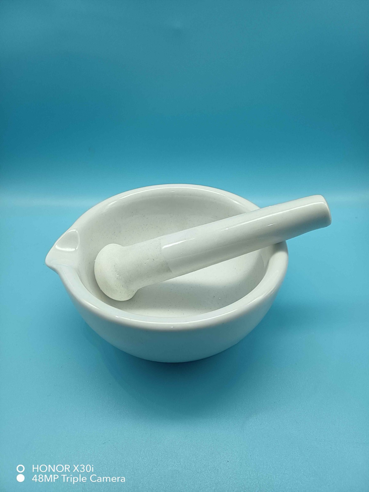 济南库 瓷研钵 13CM 铁锚 13CM 24只/箱 济南库 13CM 24只/箱 济南库