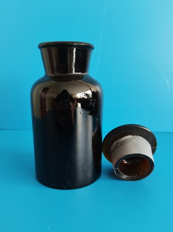 RH RH 临沂库 棕大口瓶 500ml 8只/盒*6/箱 RH 500ml 8只/盒*6/箱 临沂库 500ml 8只/盒*6/箱 临沂库