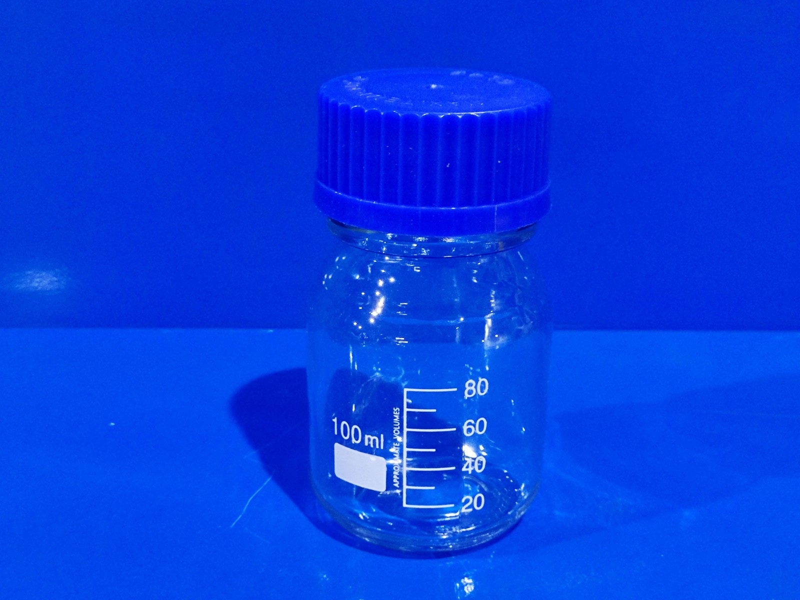 徐州 徐州 济南库 普通丝口试剂瓶 100ml 徐州 20只/盒 120只/箱 济南库 20只/盒 120只/箱 济南库