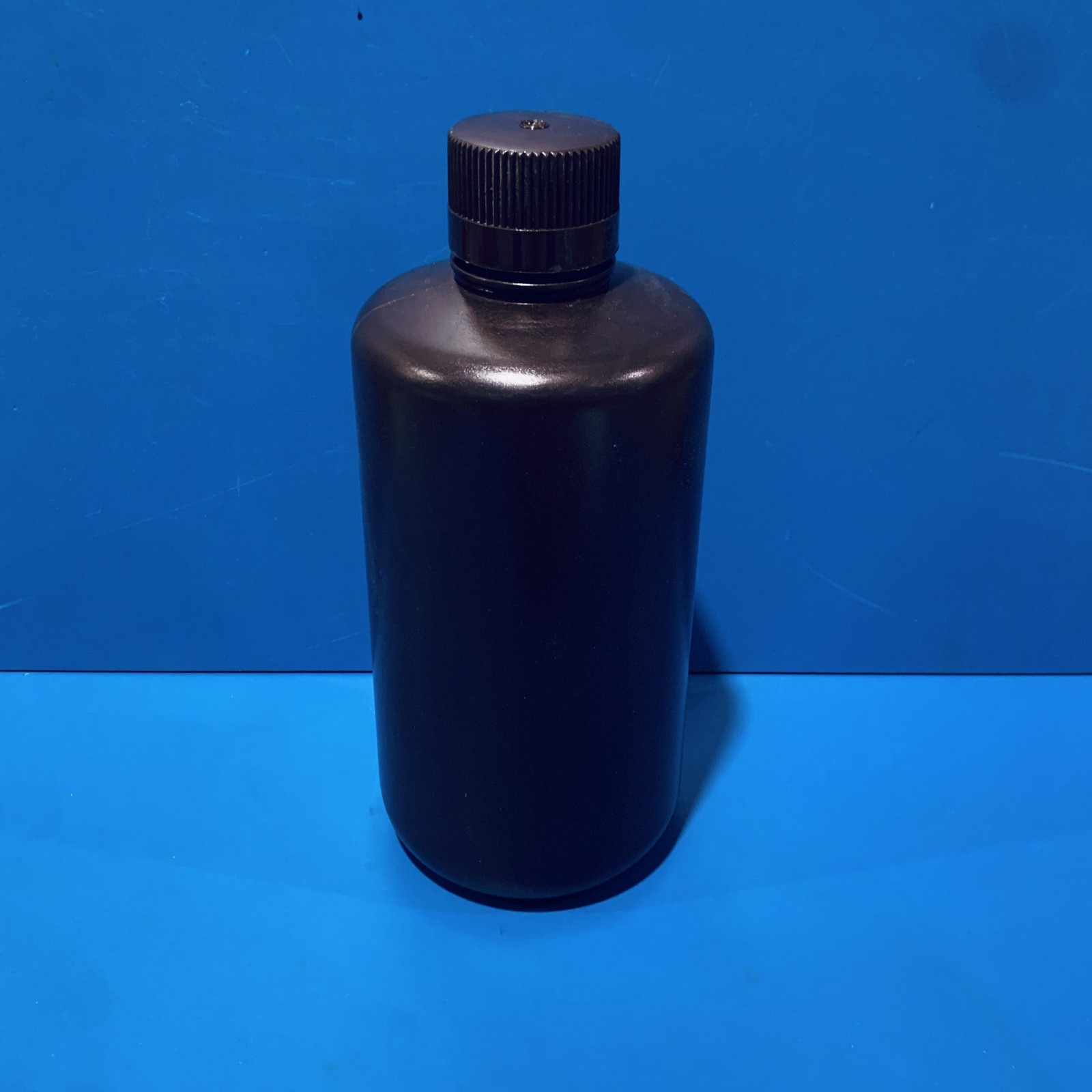 青岛库 优质棕色HDPE小口塑料瓶 1000ml 33mm盖  Uni-Sci 1000ml 94只/箱 1000ml 94只/箱