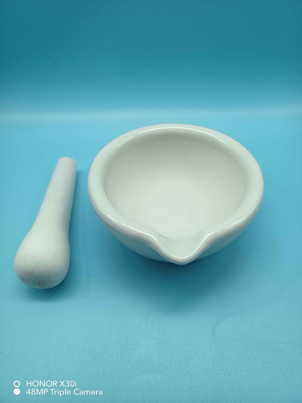 铁锚 铁锚 临沂库 瓷研钵 10CM 铁锚 10CM 36只/箱 临沂库 10CM 36只/箱 临沂库
