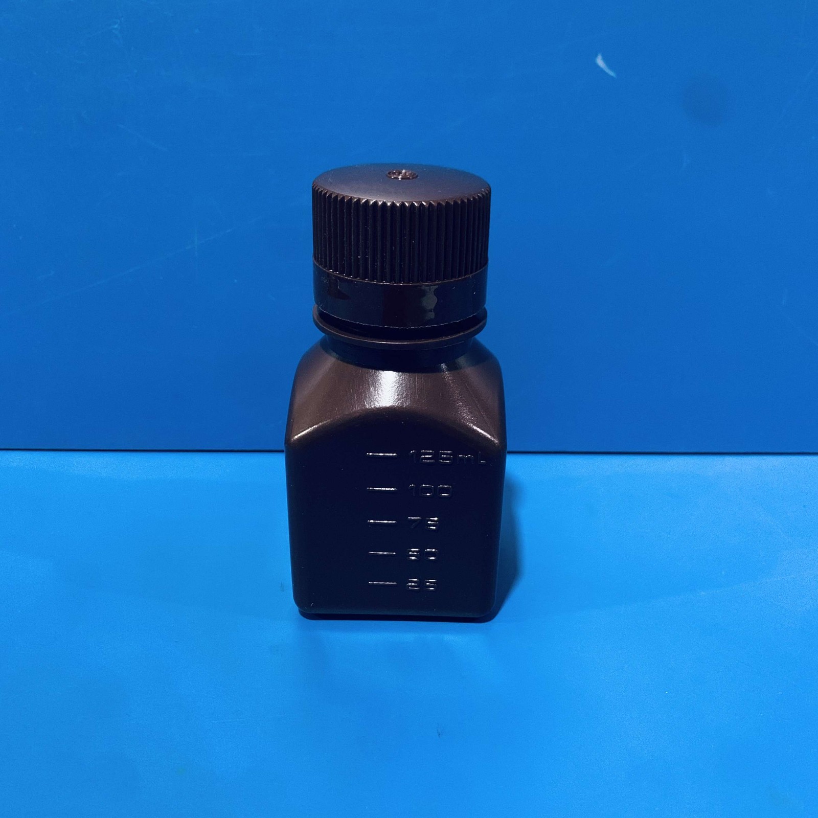 青岛库 棕色HDPE大口方瓶 125ml 优质方形塑料瓶  Uni-Sci 125ml 125ml