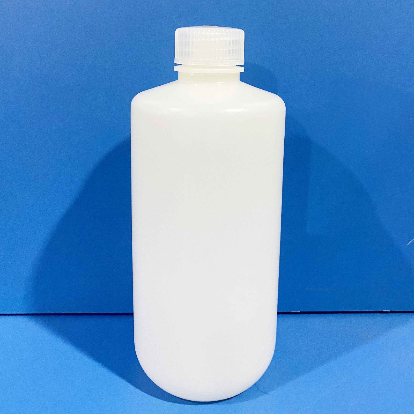 青岛库 HDPE小口塑料瓶 500ml Uni-Sci 500ml 188只/箱 500ml 188只/箱