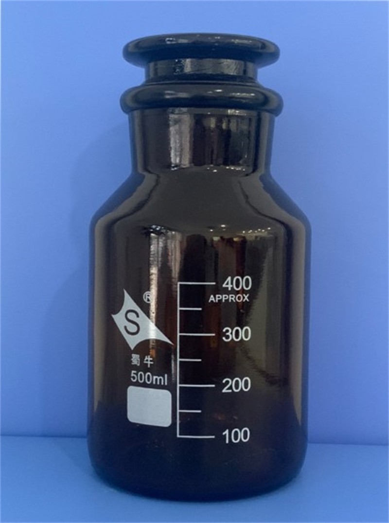 蜀牛 蜀牛 济南库 中性料棕大口瓶 500ML 蜀牛 500ml 50*25  8只/盒*6/箱 济南库 500ml 50*25  8只/盒*6/箱 济南库