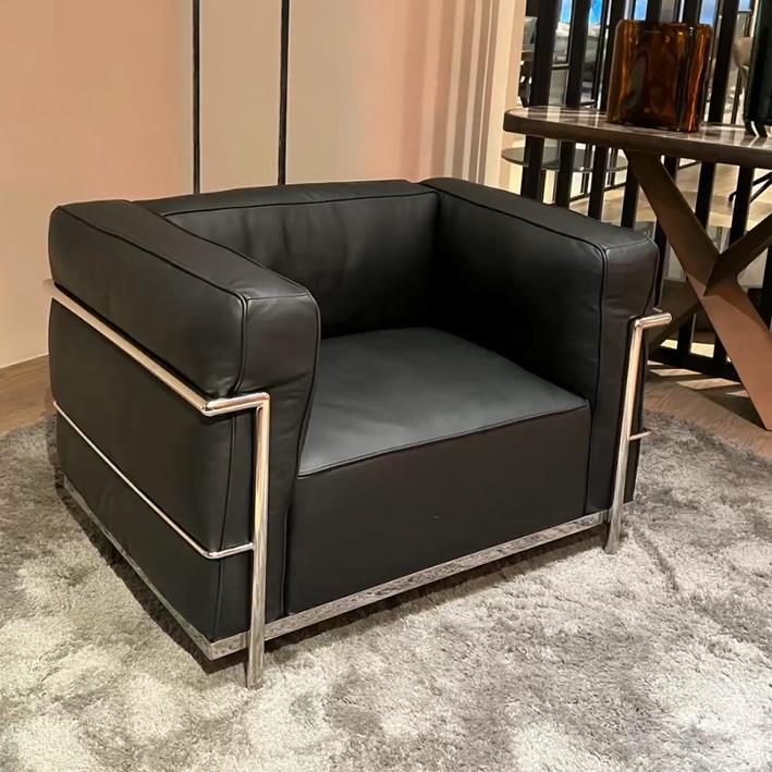 云比亚 云比亚 CASSINA  LC3沙发 96*70*66 LC3 96*70*66 LC3