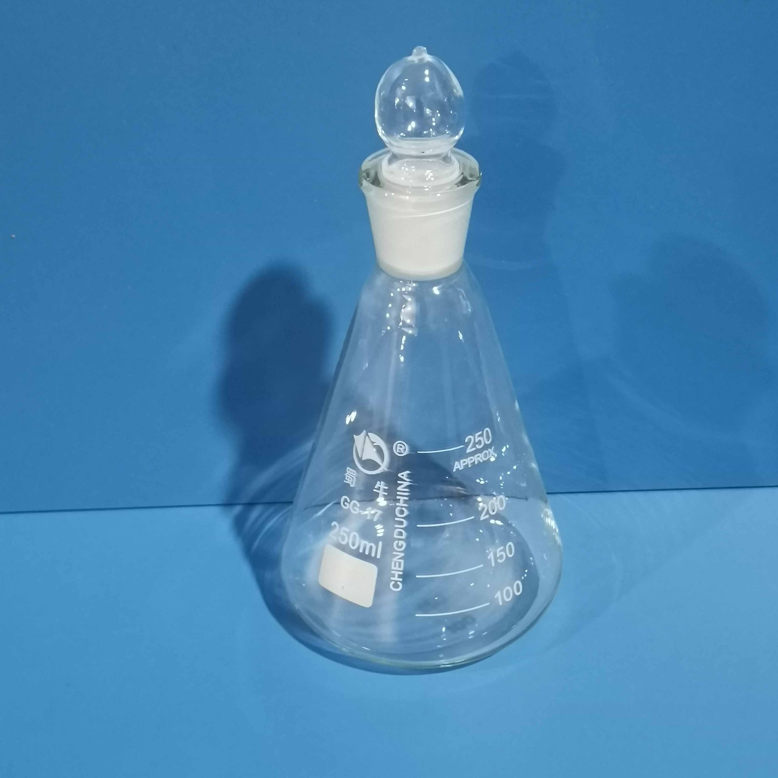 蜀牛 蜀牛 青岛库 具塞三角烧瓶 250ML/19 蜀牛 250ML/19 10只/盒*8/箱 250ML/19 10只/盒*8/箱