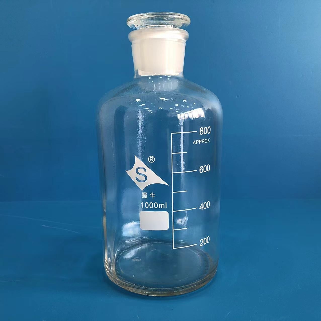蜀牛 蜀牛 济南库 中性料白小口瓶 1000ML 蜀牛 1000ML 6只/盒*4/箱 济南库 1000ML 6只/盒*4/箱 济南库