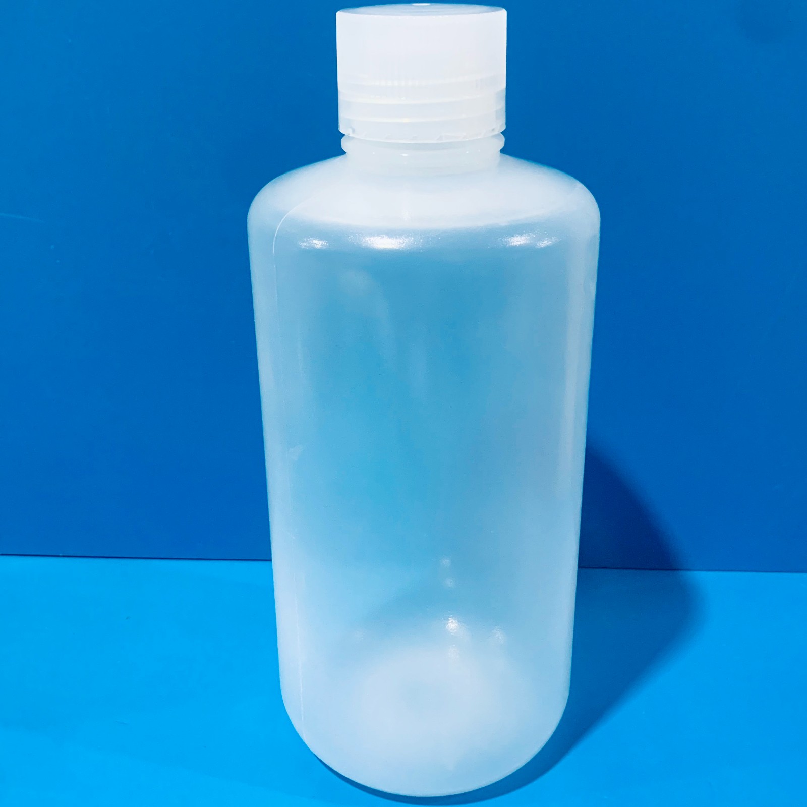 青岛库 PPCO小口塑料瓶  1000ml  Uni-Sci 1000ml 94只/箱 1000ml 94只/箱